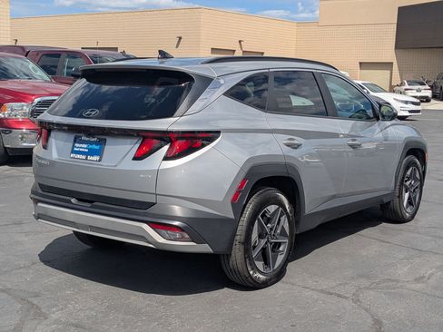 Certified 2025 Hyundai Tucson SEL AWD/4WD image 3