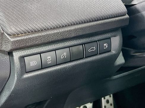 Used 2025 Toyota Camry SE FWD image 20