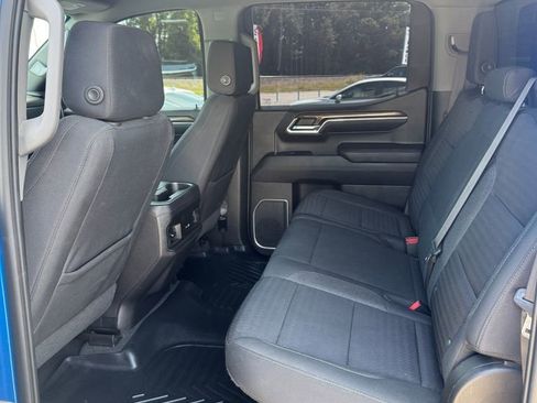 Used 2022 Chevrolet Silverado 1500 RST RWD image 15