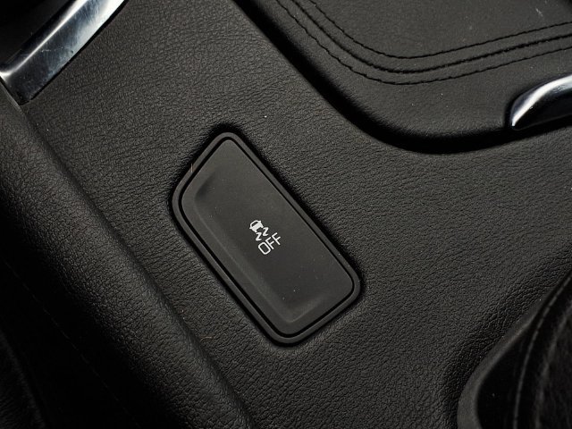 Used 2019 Cadillac XT5 Luxury FWD image 24