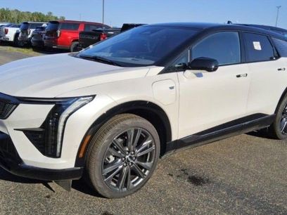 Certified 2025 Cadillac Optiq Sport 2