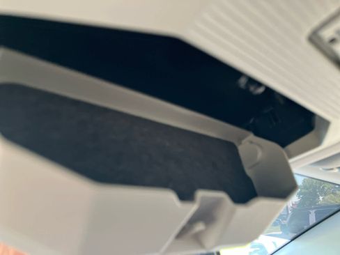 Used 2020 Toyota RAV4 LE w/ All Weather Liner Package AWD/4WD image 19