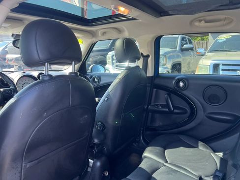 Used 2013 MINI Cooper Countryman image 9
