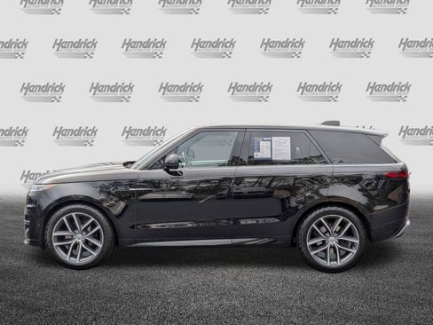Used 2023 Land Rover Range Rover Sport SE Dynamic image 7