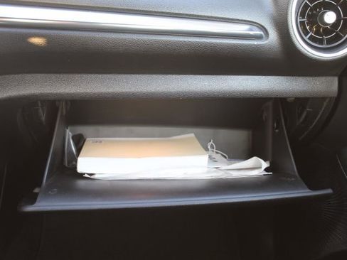 Used 2021 Kia Forte GT-Line image 21