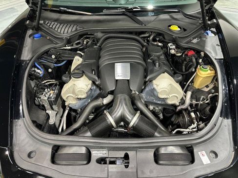 Used 2013 Porsche Panamera image 16