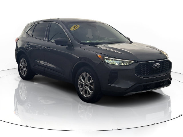 Used 2024 Ford Escape Active FWD image 3