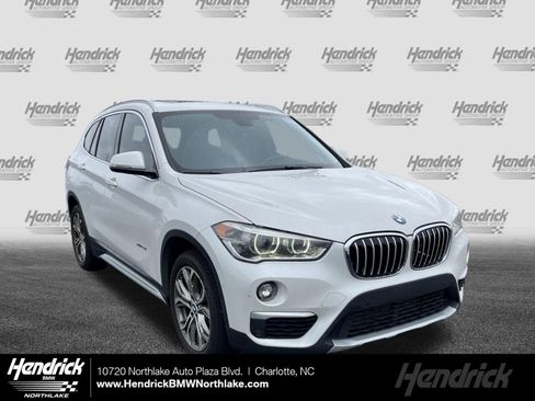 Used 2017 BMW X1 xDrive28i AWD/4WD image 1