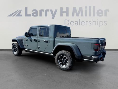 New 2026 Jeep Gladiator Rubicon image 3