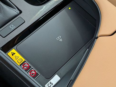 Used 2025 Lexus ES 350 w/ Accessory Package (Z2) FWD image 28