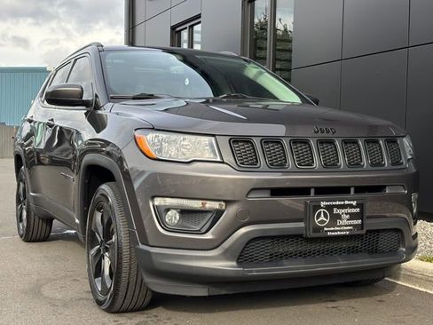 Used 2020 Jeep Compass Altitude image 9