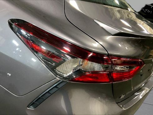 Used 2024 Toyota Camry SE w/ Cold Weather Package FWD image 29