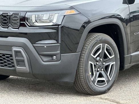New 2026 Jeep Cherokee Laredo image 5