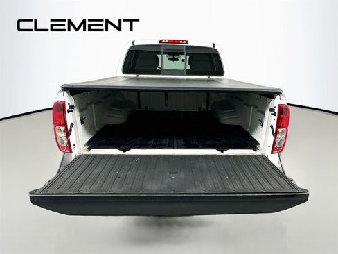 Used 2021 Nissan Frontier SV AWD/4WD image 11