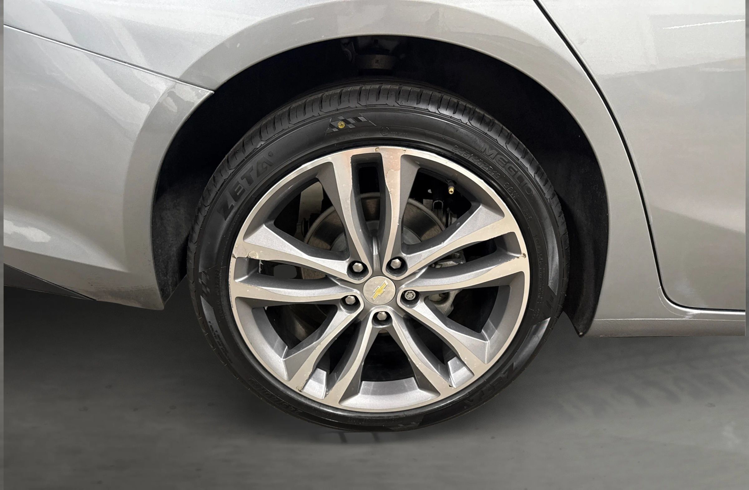 Used 2023 Chevrolet Malibu LT FWD image 40