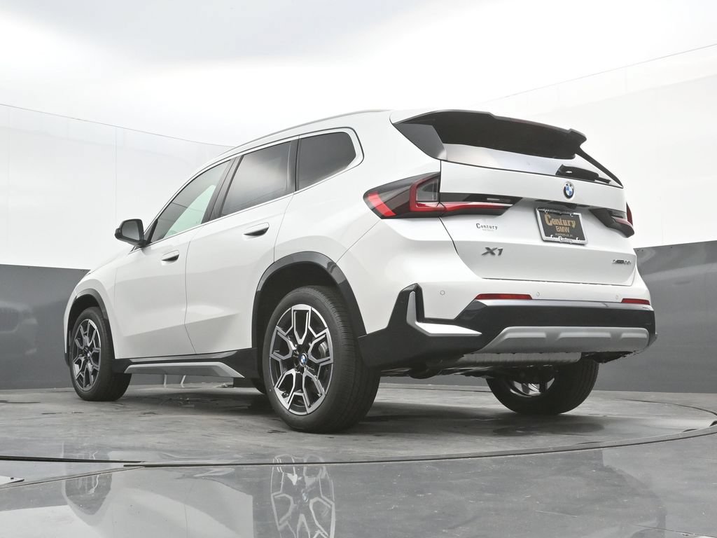 New 2027 BMW X1 xDrive28i AWD/4WD image 44
