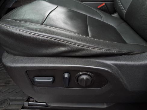 Used 2022 Chevrolet Silverado 2500 LTZ w/ LTZ Premium Package image 14