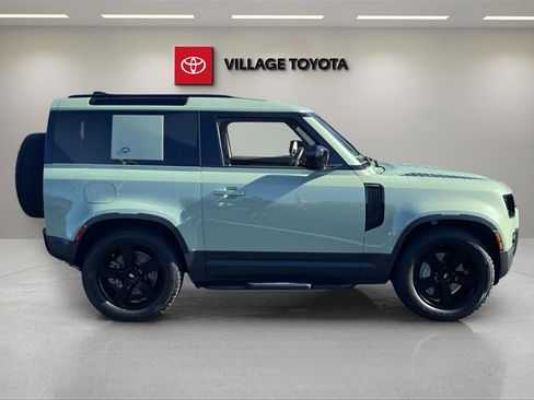 Used 2023 Land Rover Defender 110 75th Limited Edition image 6