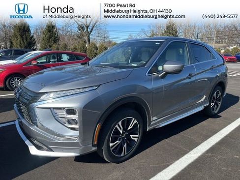 Used 2023 Mitsubishi Eclipse Cross SEL image 1