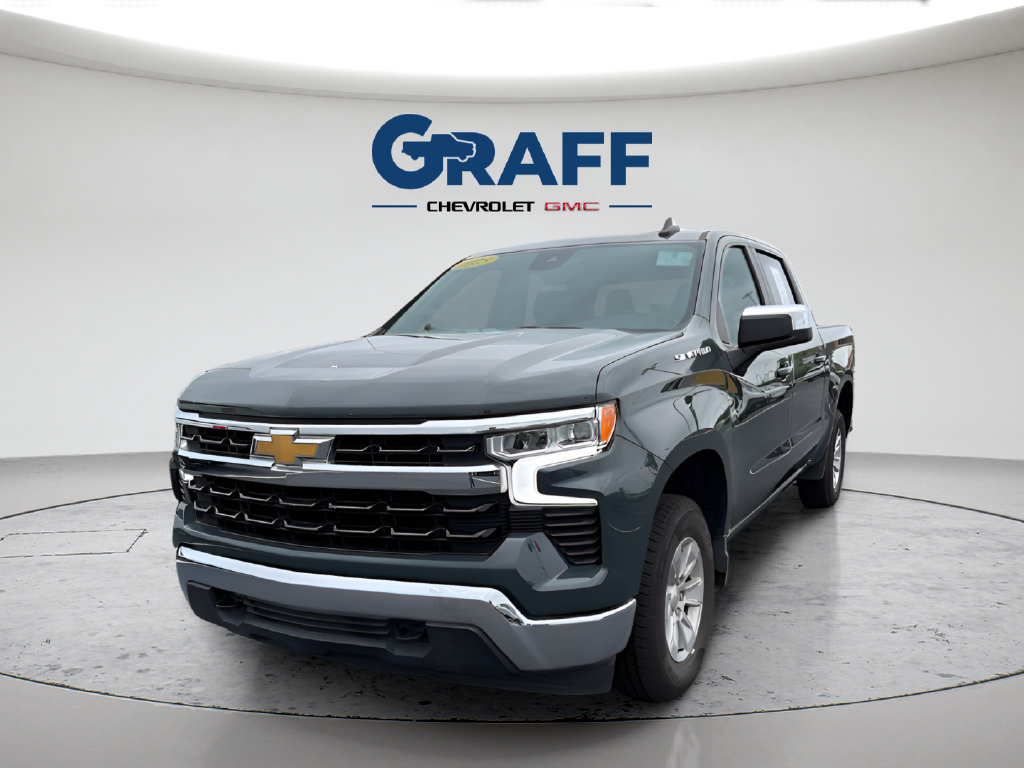 Used 2025 Chevrolet Silverado 1500 LT AWD/4WD image 15