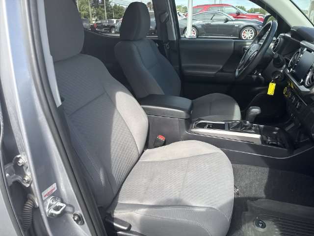 Used 2021 Toyota Tacoma SR5 AWD/4WD image 27