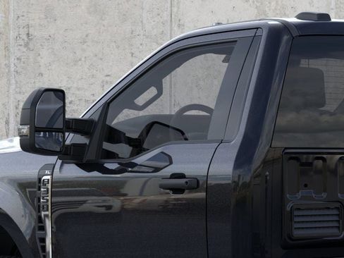 New 2026 Ford F350 4x4 Regular Cab DRW Super Duty image 20