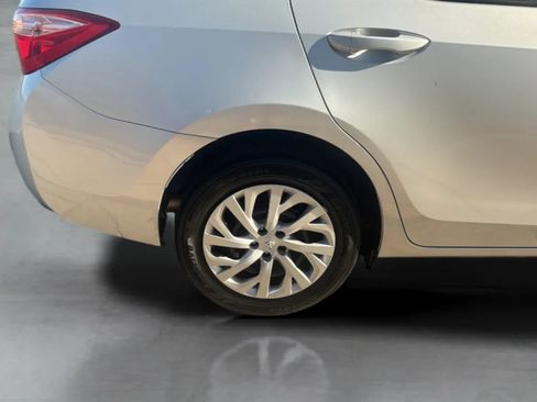 Used 2019 Toyota Corolla LE FWD image 37