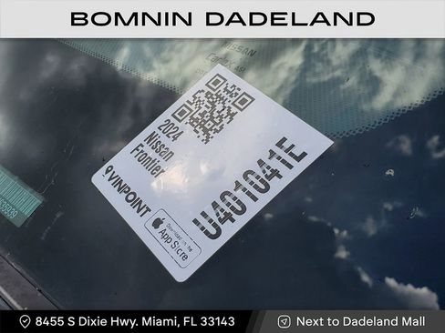 Used 2024 Nissan Frontier SV image 26