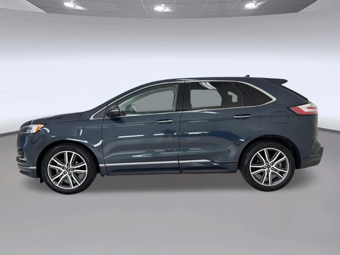 Certified 2019 Ford Edge Titanium w/ Equipment Group 301A FWD image 2