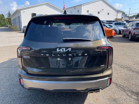 Used 2025 Kia Telluride SX w/ SX Captain's Chair Package AWD/4WD image 2