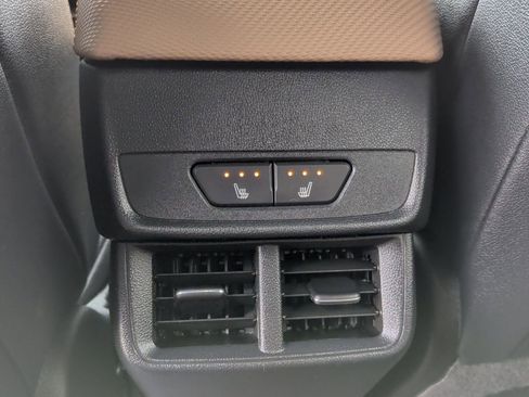 Used 2026 Chevrolet Equinox ACTIV w/ Convenience Package III image 37