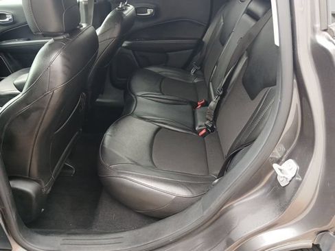 Used 2021 Jeep Compass Latitude FWD image 14