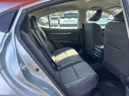 Used 2025 Toyota Camry LE image 18