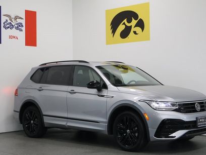 Used 2022 Volkswagen Tiguan SE R-Line