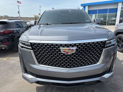 Used 2021 Cadillac Escalade Premium Luxury AWD/4WD image 3