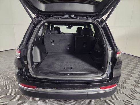 Certified 2025 Jeep Grand Cherokee Laredo X w/ Luxury Tech Group I image 29