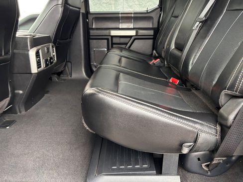 Used 2020 Ford F250 Lariat w/ Lariat Value Package image 17