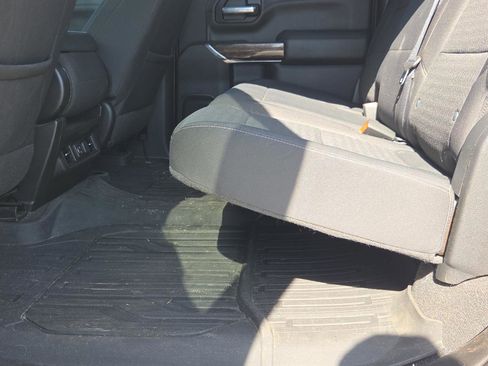 Used 2021 GMC Sierra 1500 SLE image 25