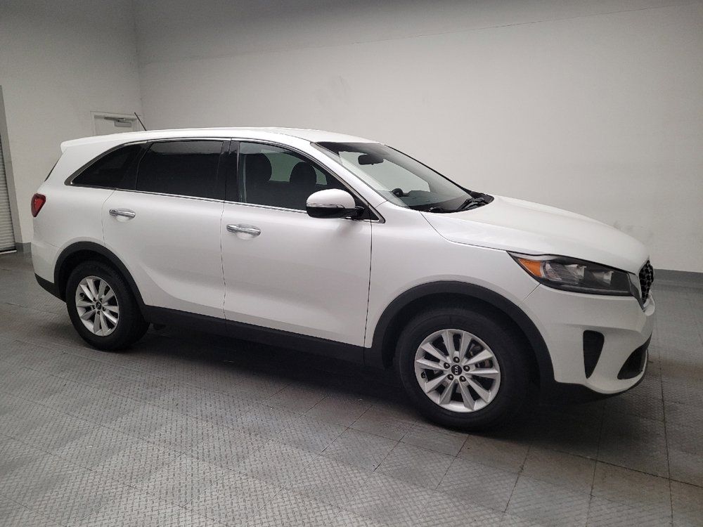 Used 2020 Kia Sorento FWD V6 image 11