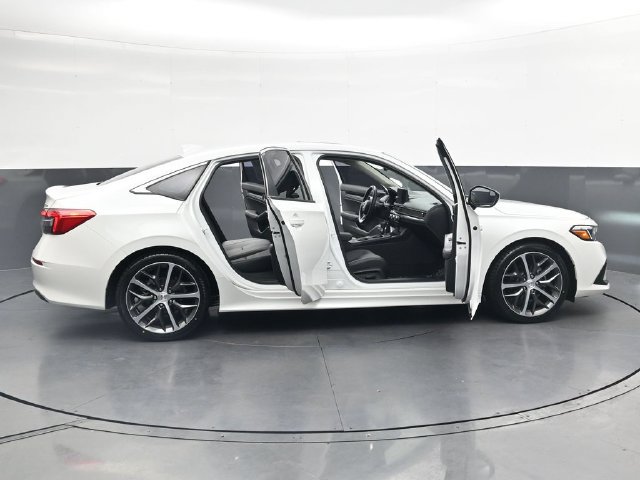 Used 2023 Honda Civic Touring image 36