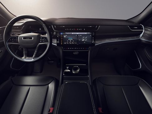 New 2026 Jeep Grand Cherokee L Limited AWD/4WD image 6