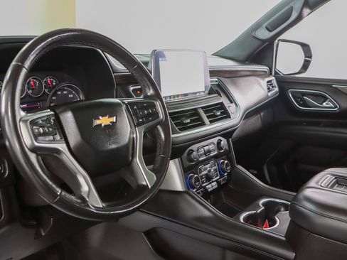 Used 2021 Chevrolet Tahoe LT w/ Rear Media and Nav Package image 27