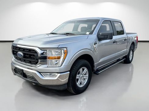 Used 2022 Ford F150 XLT w/ Trailer Tow Package AWD/4WD image 7