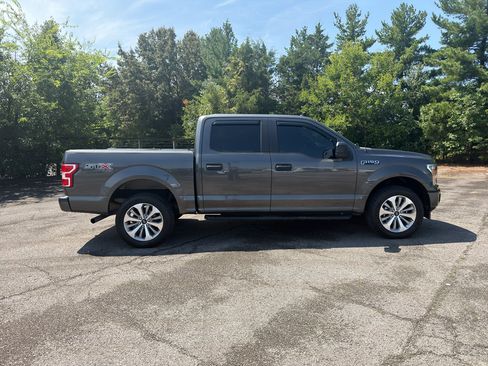 Used 2018 Ford F150 XL w/ Equipment Group 101A Mid AWD/4WD image 4