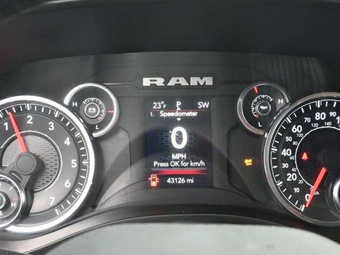 Used 2024 RAM 1500 Big Horn image 19