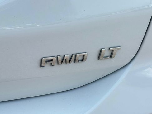 Used 2023 Chevrolet Equinox LT w/ LPO, Floor Liner Package AWD/4WD image 11