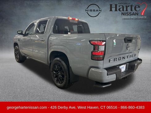 New 2026 Nissan Frontier SV image 3