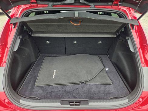 Used 2023 Toyota Corolla SE image 27