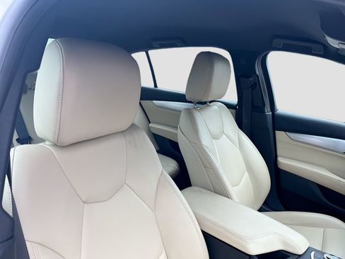 Used 2024 Cadillac CT5 Luxury RWD image 25