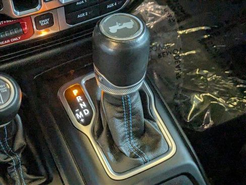 Used 2022 Jeep Wrangler Unlimited Rubicon 4xe w/ Cold Weather Group image 12